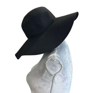 Express Women's Black Wool Felt Floppy Wide Brim Sun Hat OS Fall Winter Party